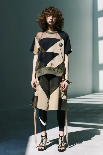 Look 1